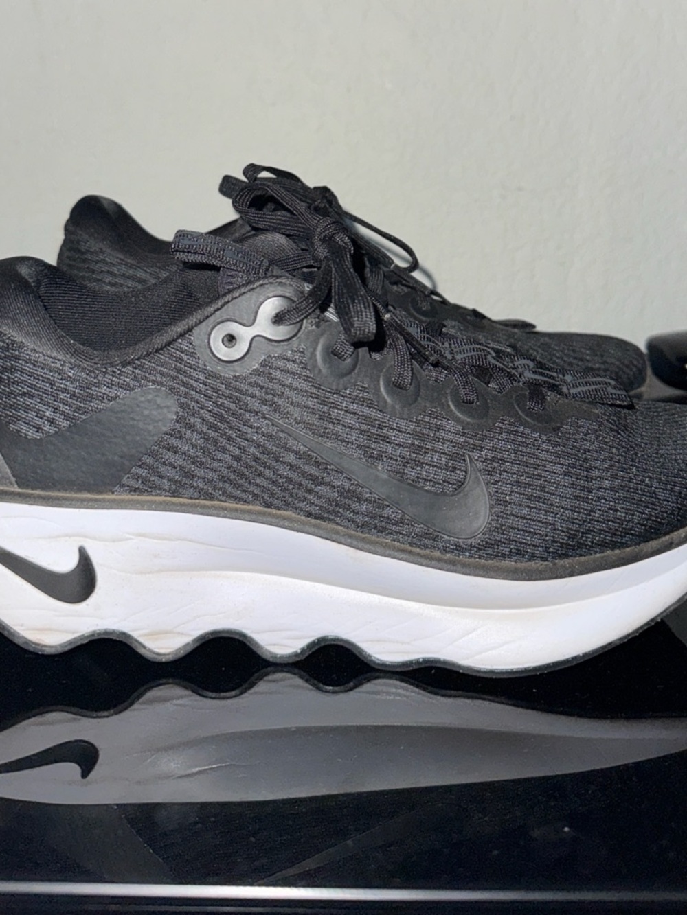Nike womens motiva